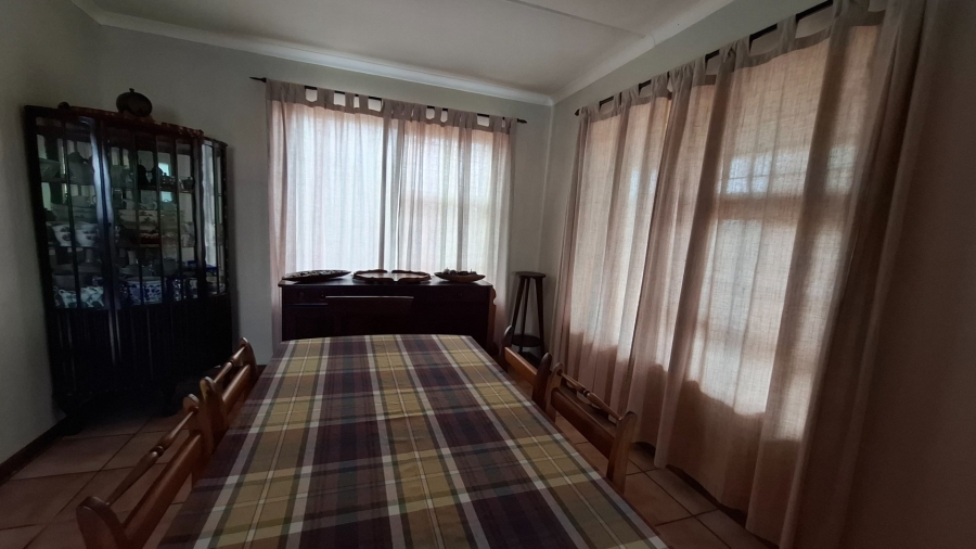 5 Bedroom Property for Sale in Witsand Western Cape